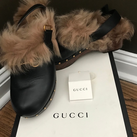 gucci fur lined clogs